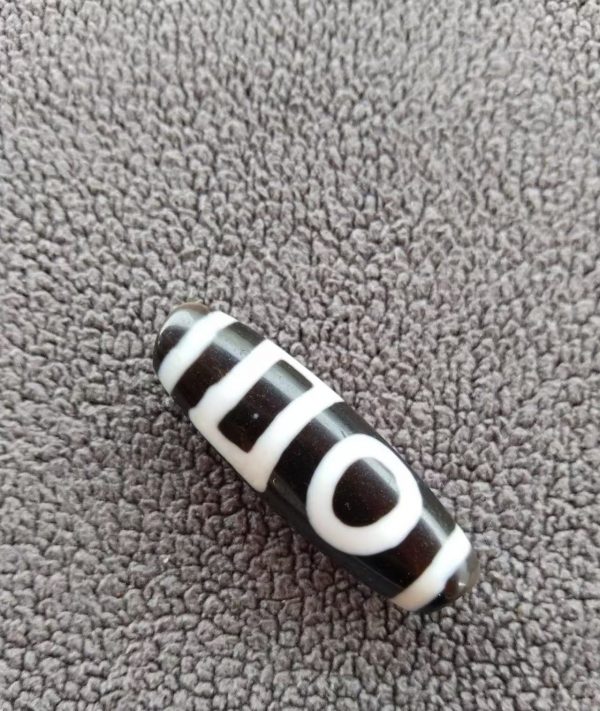 86c03579bc3dd91c0165f8baf4dec3a3 Handmade Black and White Heaven-Earth Dzi Bead