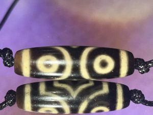 40 Trefoil Three eyes Dzi Bead(39*11mm)