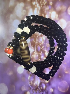 45 The Double-Layer  “Xi Zen Huai（息增怀）” DZI Bracelet