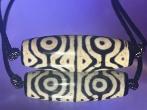 50 Six eyes dzi bead(38*13mm)